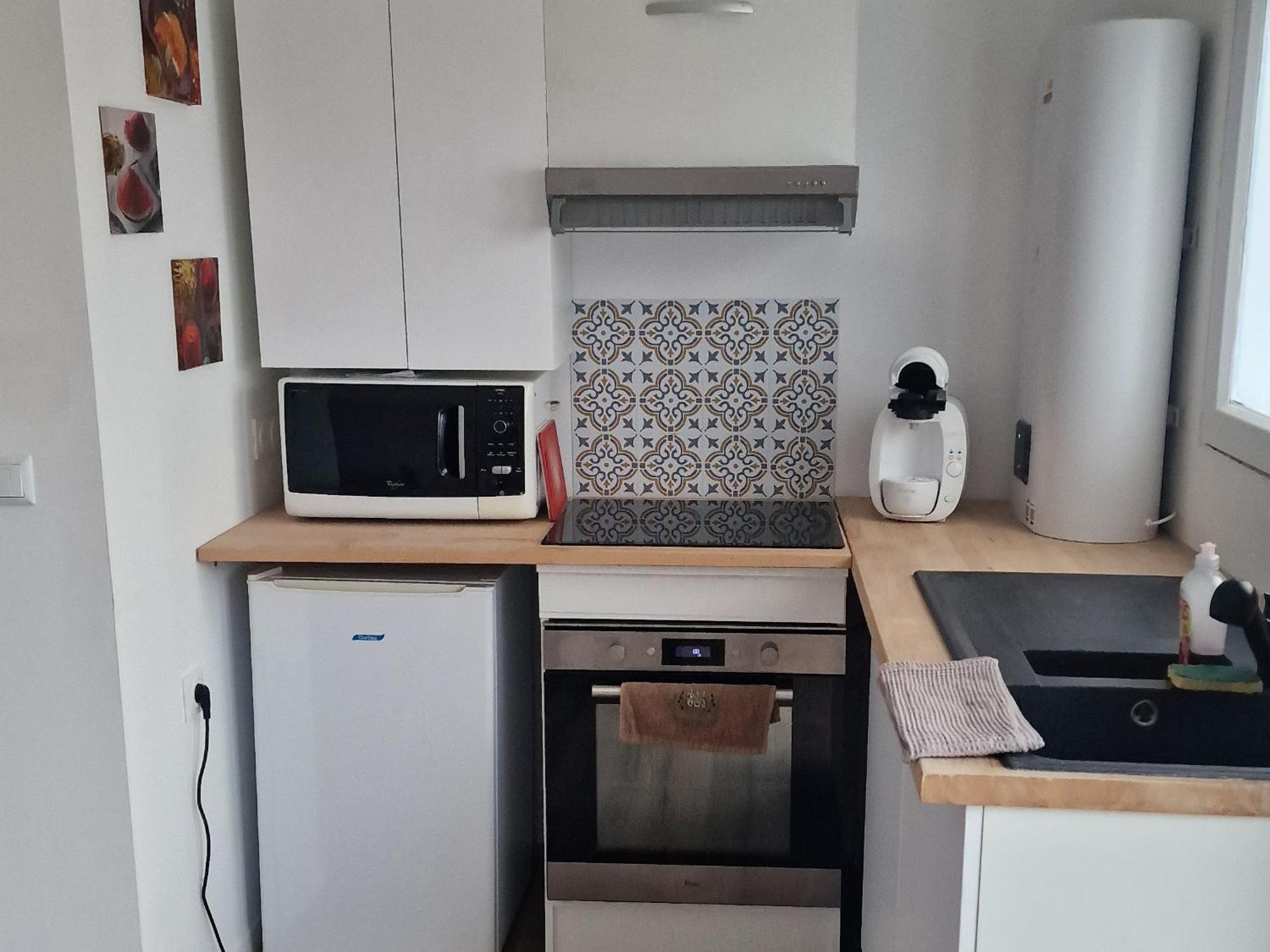 Studio Renard Quartier Marais, Terrasse En Rez De Jardin, Matelas Confort Bourges Exteriör bild